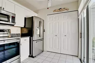 507 Sanderling Cir, Bradenton, FL 34209 - Photo 17