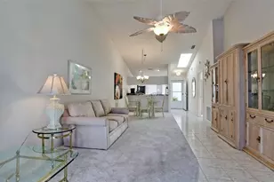 507 Sanderling Cir, Bradenton, FL 34209 - Photo 9
