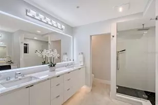 650 Golden Gate Point, Sarasota, FL 34236 - Photo 25