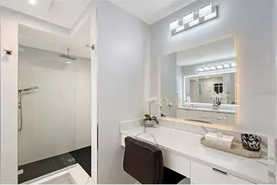 650 Golden Gate Point #403, Sarasota, FL 34236 - Photo 27