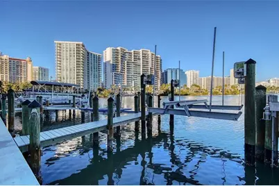 650 Golden Gate Point #403, Sarasota, FL 34236 - Photo 3