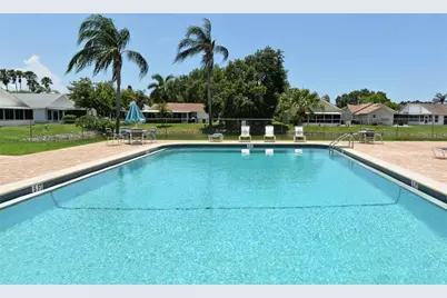 3810 39th Ave W, Bradenton, FL 34205 - Photo 47