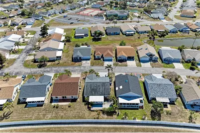 3810 39th Ave W, Bradenton, FL 34205 - Photo 41