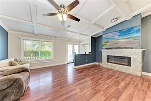 3810 39th Ave W, Bradenton, FL 34205 - Photo 9