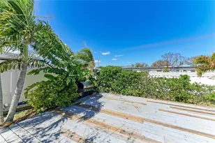 3810 39th Ave W, Bradenton, FL 34205 - Photo 35