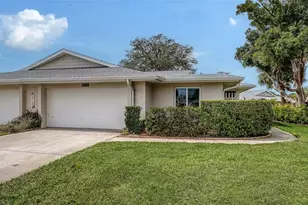 4312 Dresden Ln, Sarasota, FL 34233 - Photo 3