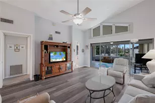 6080 Red Maple Rd, Bradenton, FL 34210 - Photo 7