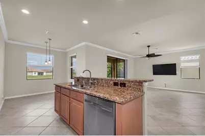 319 Whispering Palms Lane, Bradenton, FL 34212 - Photo 11