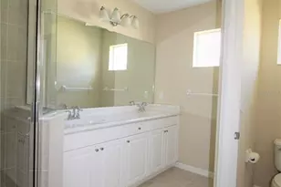 3848 Shimmering Oaks Dr, Parrish, FL 34219 - Photo 13