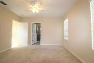 3848 Shimmering Oaks Dr, Parrish, FL 34219 - Photo 9