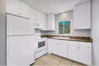 2304 Ringling Boulevard #207, Sarasota, FL 34237 - Photo 11