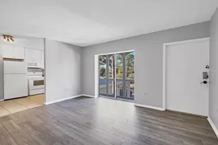 2304 Ringling Blvd, Sarasota, FL 34237 - Photo 7