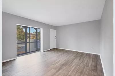 2304 Ringling Boulevard #207, Sarasota, FL 34237 - Photo 23