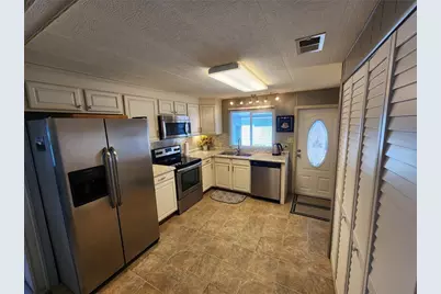 808 53rd Avenue E #277, Bradenton, FL 34203 - Photo 5