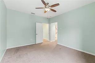 7604 Plantation Cir, University Park, FL 34201 - Photo 25