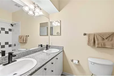 7604 Plantation Circle #7604, University Park, FL 34201 - Photo 21