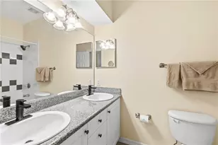 7604 Plantation Cir, University Park, FL 34201 - Photo 21