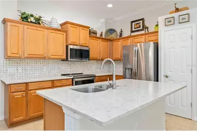 8150 Indigo Ridge Terrace, University Park, FL 34201 - Photo 7