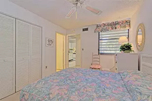 144 Pinehurst Dr, Bradenton, FL 34210 - Photo 17