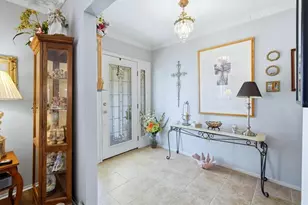 7409 Bounty Dr, Sarasota, FL 34231 - Photo 3