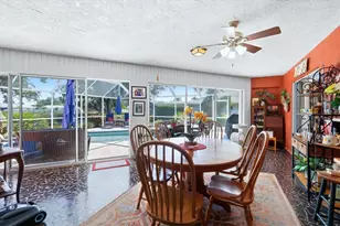 7409 Bounty Dr, Sarasota, FL 34231 - Photo 21