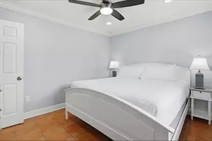 1325 Gulf Dr N, Bradenton Beach, FL 34217 - Photo 37