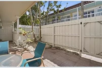 1325 Gulf Drive N #125, Bradenton Beach, FL 34217 - Photo 9