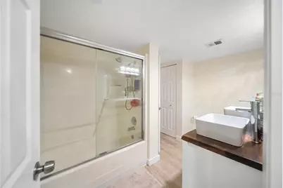 3700 S Osprey Avenue #118, Sarasota, FL 34239 - Photo 13