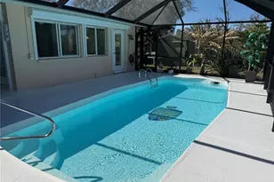 490 Creek Ln Dr, Englewood, FL 34223 - Photo 9