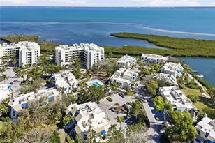 1912 Harbourside Dr, Longboat Key, FL 34228 - Photo 39