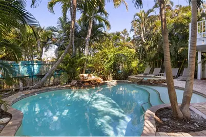 130 50th Street, Holmes Beach, FL 34217 - Photo 37