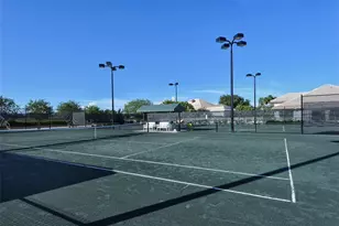 9411 Forest Hills Cir, Sarasota, FL 34238 - Photo 47