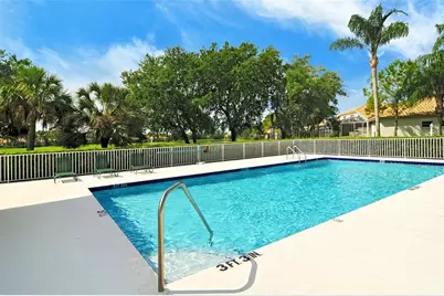 9411 Forest Hills Circle, Sarasota, FL 34238 - Photo 29