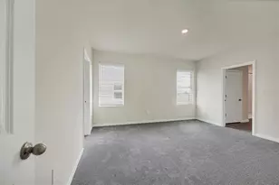 3279 Hilltop Cir, Lakewood Ranch, FL 34211 - Photo 25