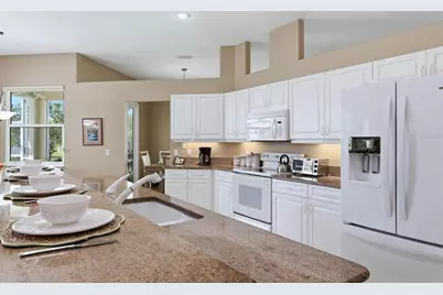 8958 Olde Hickory Avenue, Sarasota, FL 34238 - Photo 13