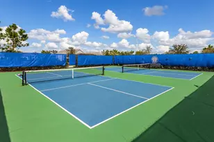 913 Crosswind Ave, Sarasota, FL 34240 - Photo 43