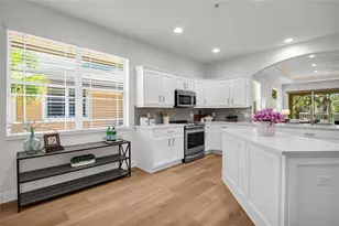 6508 Moorings Point Cir, Lakewood Ranch, FL 34202 - Photo 11