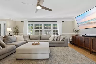 3827 Sugar Lane, Sarasota, FL 34235 - Photo 11