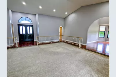 9447 Ashley Drive, Weeki Wachee, FL 34613 - Photo 9