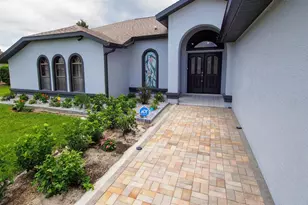 9447 Ashley Dr, Weeki Wachee, FL 34613 - Photo 3