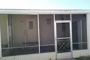 6710 36th Ave E, Palmetto, FL 34221 - Photo 3