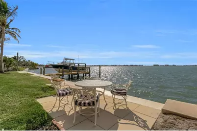 1504 S Lodge Drive, Sarasota, FL 34239 - Photo 19