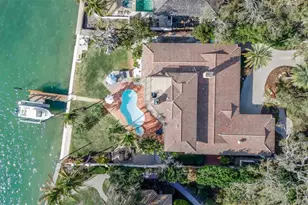 1504 S Lodge Dr, Sarasota, FL 34239 - Photo 1