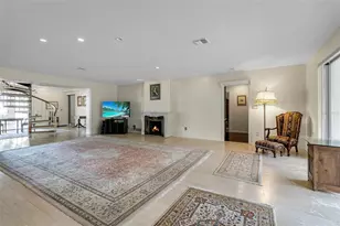 1504 S Lodge Dr, Sarasota, FL 34239 - Photo 27