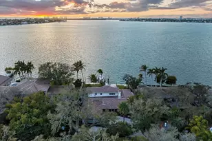 1504 S Lodge Dr, Sarasota, FL 34239 - Photo 3