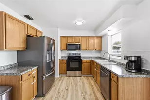 2415 18th St Ct E, Bradenton, FL 34208 - Photo 7