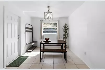 2415 18th Street Court E, Bradenton, FL 34208 - Photo 9