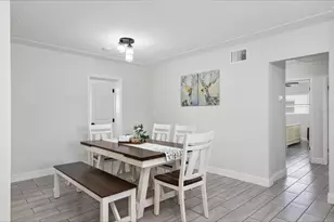 2405 48th Ave W, Bradenton, FL 34207 - Photo 9