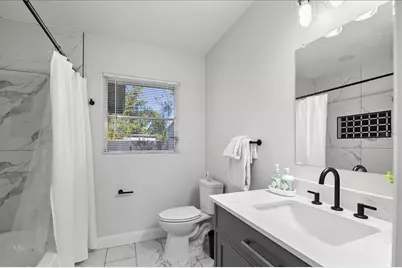 2405 48th Avenue W, Bradenton, FL 34207 - Photo 15