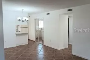 2724 Hidden Lake Blvd, Sarasota, FL 34237 - Photo 7